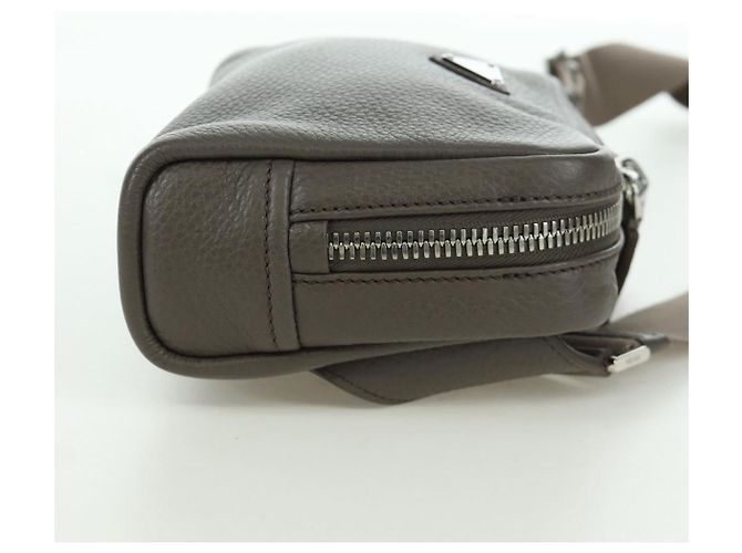 PRADA Vitterodino Borsa a Spalla Pelle Grigia Argento 2VH184 Auth ARZ688SAM Marrone - vista 4