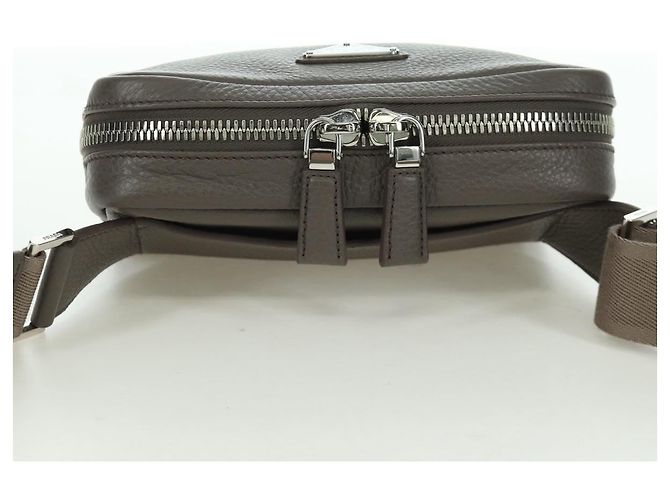 PRADA Vitterodino Borsa a Spalla Pelle Grigia Argento 2VH184 Auth ARZ688SAM Marrone - vista 6