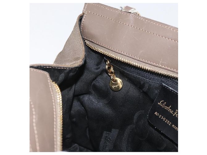 Borsa a Spalla Salvatore Ferragamo in Tela Marrone Oro Auth BA11433 D'oro - vista 20