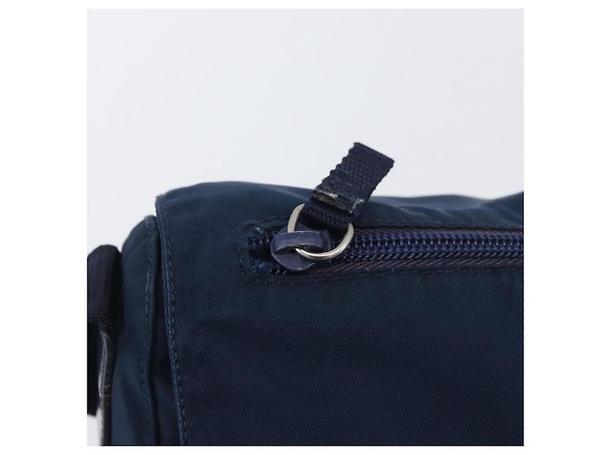 Borsa a Spalla PRADA in Nylon Blu Navy Argento Auth BA11437 - vista 19