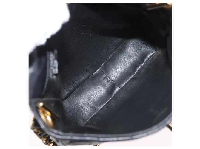 CHANEL Borsa a Spalla Matelassé in Pelle di Agnello Nera Oro CC Auth bs34036 Nero D'oro - vista 10