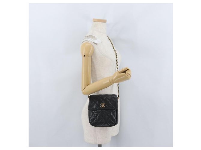 CHANEL Borsa a Spalla Matelassé in Pelle di Agnello Nera Oro CC Auth bs34036 Nero D'oro - vista 26