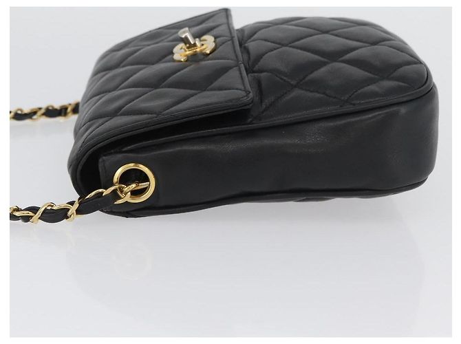 CHANEL Borsa a Spalla Matelassé in Pelle di Agnello Nera Oro CC Auth bs34036 Nero D'oro - vista 4