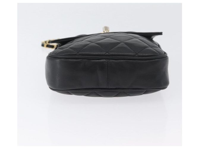 CHANEL Borsa a Spalla Matelassé in Pelle di Agnello Nera Oro CC Auth bs34036 Nero D'oro - vista 5