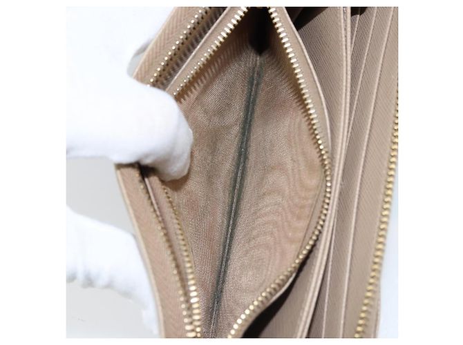 PRADA Cartera Larga con Cinta de cuero Safiano Beige Dorado Auth fm5266 - vista 10
