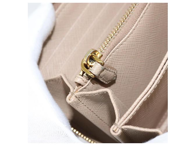 PRADA Cartera Larga con Cinta de cuero Safiano Beige Dorado Auth fm5266 - vista 21