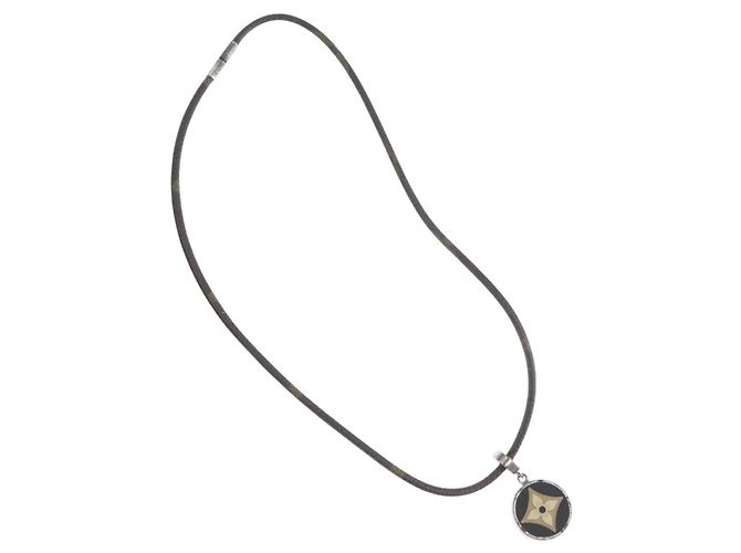 COLLANA PENDENTE MONOGRAMMA LOUIS VUITTON M65436 LV Auth bs33954 - vista 2