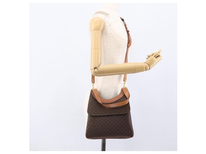 Céline Borsa a mano in tela Macadam CELINE in pelle PVC 2 in 1 marrone oro Auth 170070 D'oro - vista 25