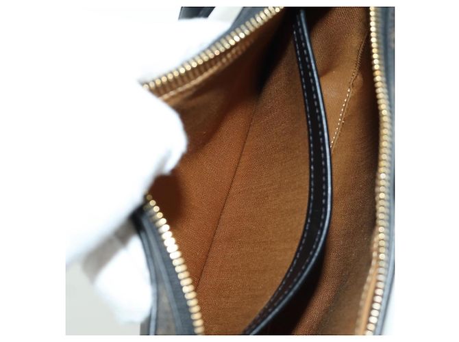 Céline Borsa Messenger Triomphe Medium CELINE Borsa a Spalla PVC Nero Oro Auth ARZ678SAM D'oro - vista 24
