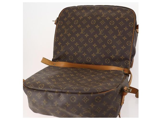 LOUIS VUITTON Bolso de Hombro Monogram Saumur 35 M42254 LV Auth fm5198 Monograma - vista 20