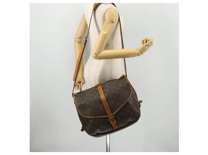 LOUIS VUITTON Bolso de Hombro Monogram Saumur 35 M42254 LV Auth fm5198 Monograma - vista 28