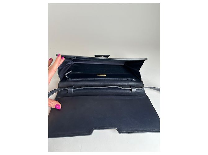 Vintage Givenchy Leder Schultertasche Marineblau - Ansicht 10