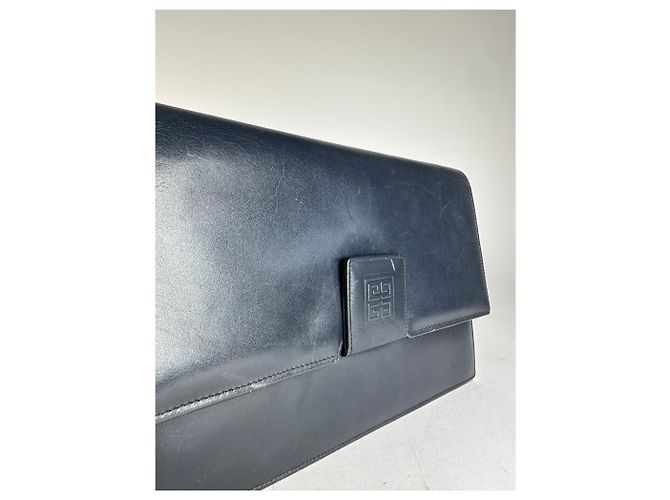 Vintage Givenchy Leder Schultertasche Marineblau - Ansicht 7