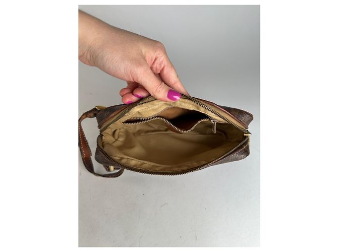 Céline Clutch in pelle monogramma Triomphe Celine Paris vintage marrone - vista 4