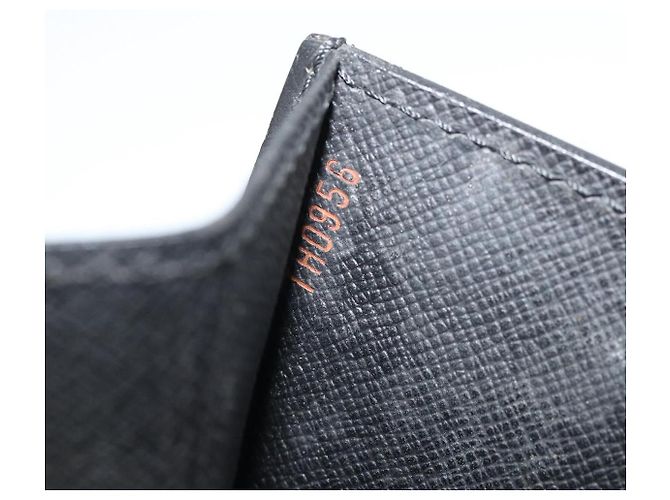 LOUIS VUITTON Epi Serie Dragonne Clutch Bag Nero M52612 LV Auth ka3132 - vista 12