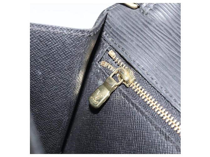 LOUIS VUITTON Epi Serie Dragonne Clutch Bag Nero M52612 LV Auth ka3132 - vista 22