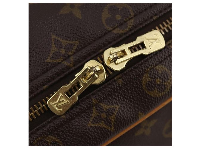 LOUIS VUITTON Sac Boston Monogram Sirius 50 M41406 LV Auth th6617 Monogramme - vue 18
