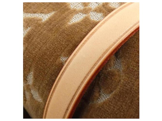 Louis Vuitton Doudou Teddy Bear GI0739 Brown - view 8