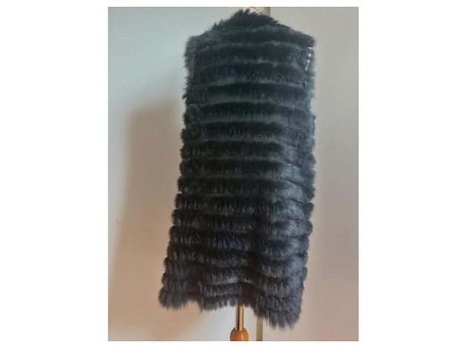 Autre Marque Angelia.L Langer Gilet aus echtem Pelz – Elegantes und zeitloses Stück - Ansicht 4
