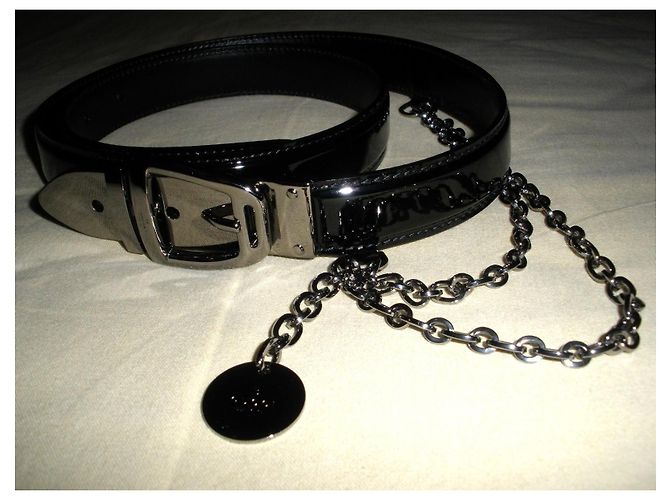 Gucci Tom Ford Gürtel aus Lackleder Schwarz 85cm - Ansicht 2