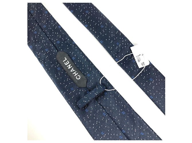 Cravatta in seta e poliestere blu navy Chanel - vista 10