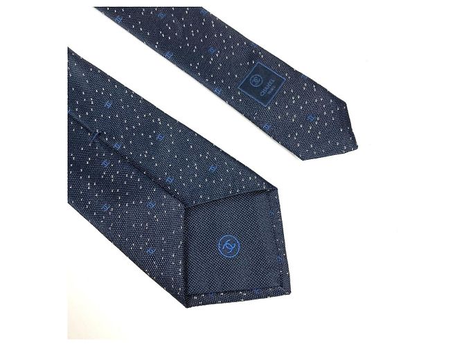 Cravatta in seta e poliestere blu navy Chanel - vista 11