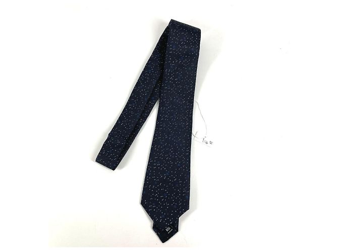 Cravatta in seta e poliestere blu navy Chanel - vista 3