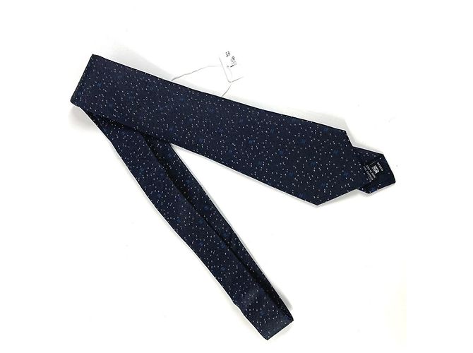 Cravatta in seta e poliestere blu navy Chanel - vista 4
