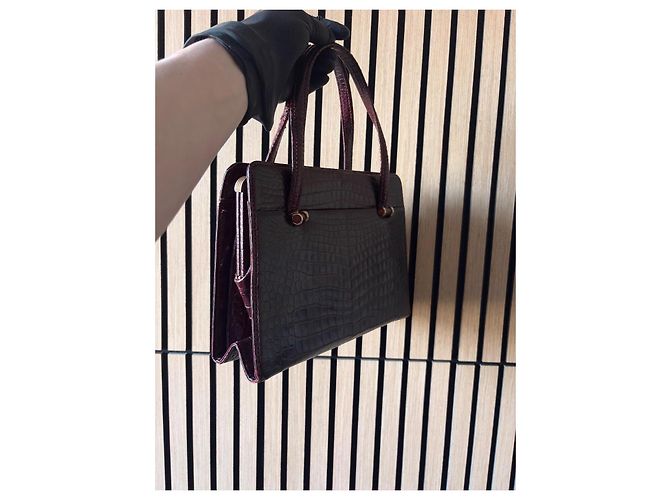 Bolso Gucci de cuero burdeos con efecto cocodrilo - vista 5