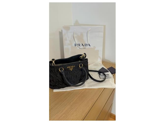 Prada Gaufre Handtasche Nylon Schwarz - Ansicht 2