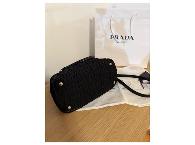 Prada Gaufre Handtasche Nylon Schwarz - Ansicht 3