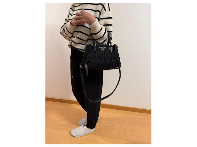 Prada Gaufre Handtasche Nylon Schwarz - Ansicht 7