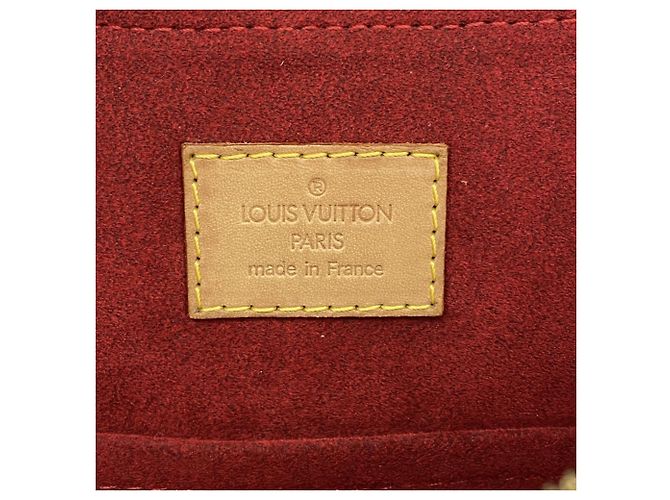 Louis Vuitton Monogram Coussin GM Shoulder Bag Brown - view 5