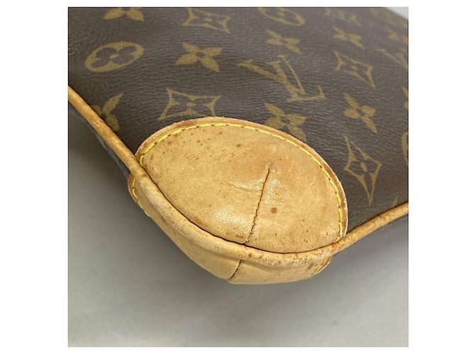 Louis Vuitton Monogram Coussin GM Shoulder Bag Brown - view 6
