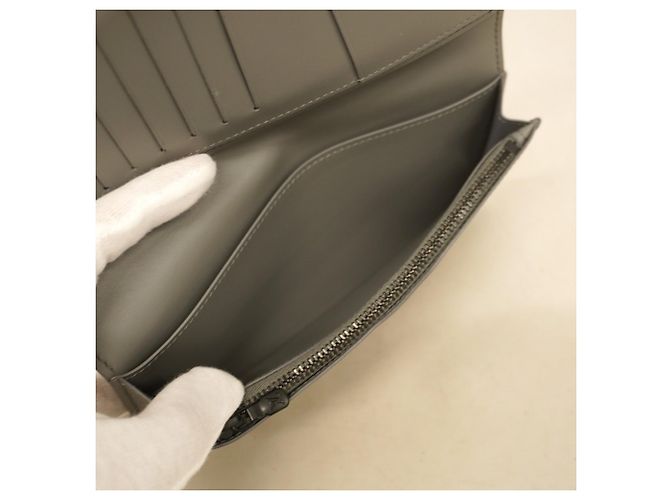 Portafoglio Lungo Brazza Monogram Shadow Louis Vuitton Marrone Grigio antracite - vista 6