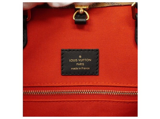 Borsa tote OnTheGo MM Monogram Giant Reverse di Louis Vuitton Marrone - vista 5