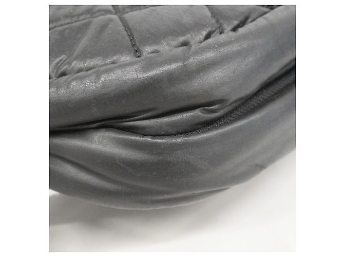 Borsa a Spalla in Nylon Nero Chanel Coco Cocoon - vista 8