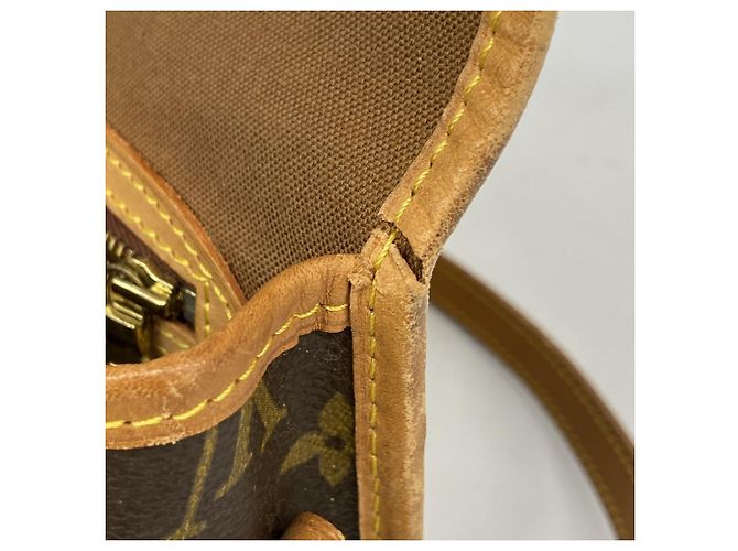 Borsa a Spalla Gibeciere PM Monogramma Louis Vuitton Marrone - vista 7