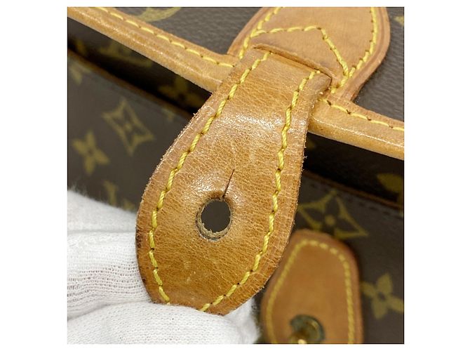 Borsa a Spalla Gibeciere PM Monogramma Louis Vuitton Marrone - vista 8
