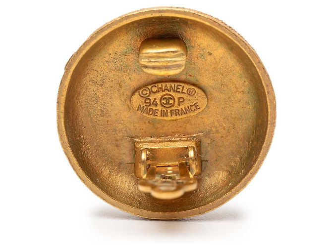 Orecchini rotondi a clip CC in oro placcato Chanel D'oro - vista 3