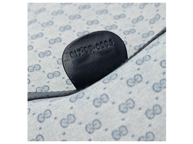Clutch Micro GG Supreme Grigio Gucci Marrone - vista 6