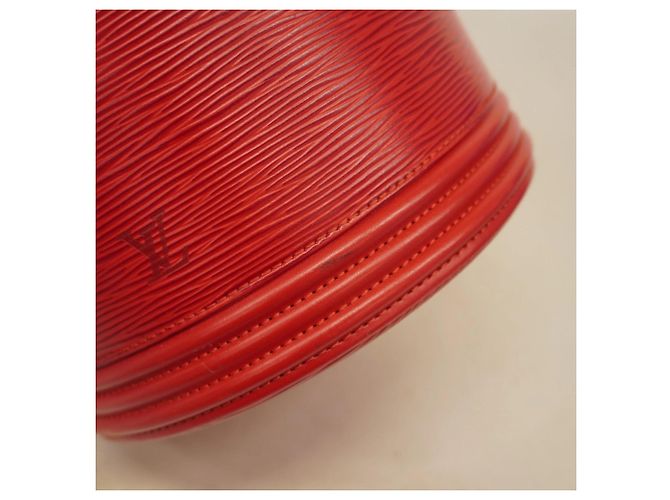 Louis Vuitton Epi Cannes Handbag M48037 Red - view 12