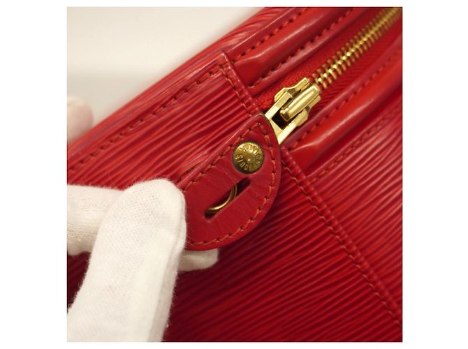 Louis Vuitton Epi Cannes Handbag M48037 Red - view 8