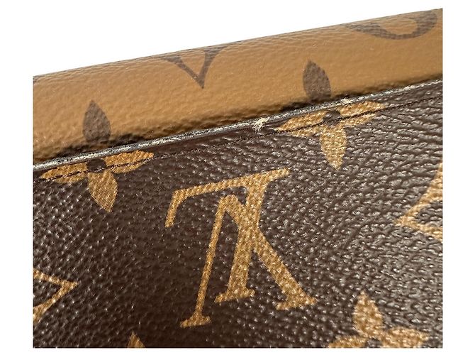 Louis Vuitton Monogram Reverse Long Wallet - view 7