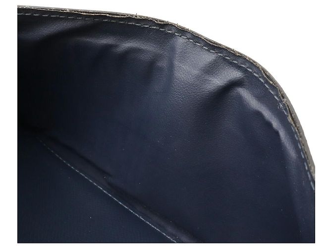 Louis Vuitton Taiga Leather Long Wallet Blue - view 6