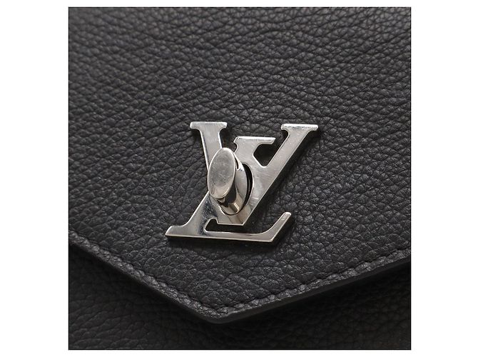 Borsa Clutch Lockme Chain di Louis Vuitton Nero - vista 5