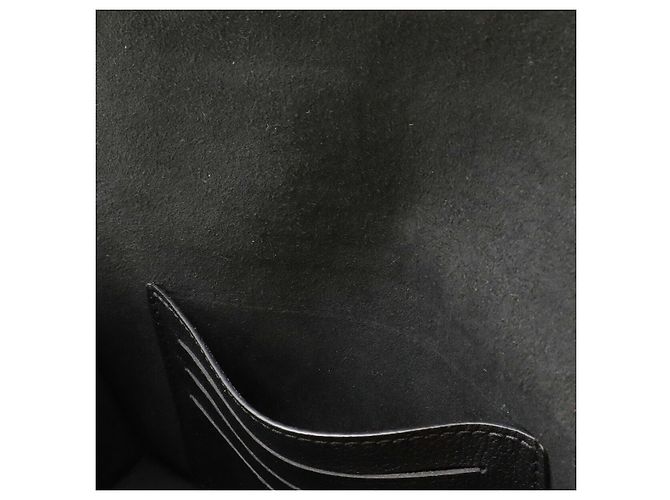 Borsa Clutch Lockme Chain di Louis Vuitton Nero - vista 8