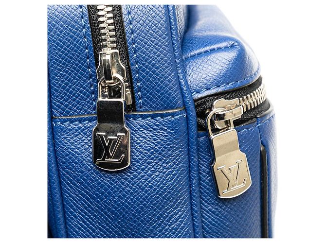 Borsa a vita in pelle Taiga Louis Vuitton Nero Blu - vista 5