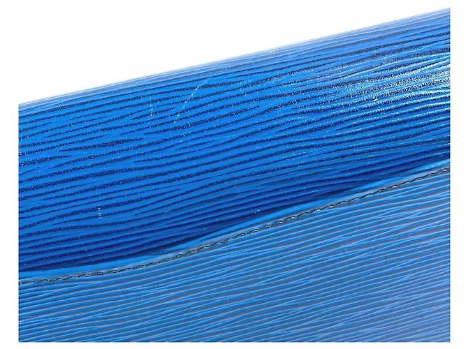 Clutch Flap Montaigne Epi Louis Vuitton Blu - vista 11