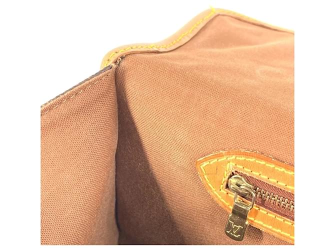 Borsa Beverly Monogram Louis Vuitton Marrone Monogramma - vista 17